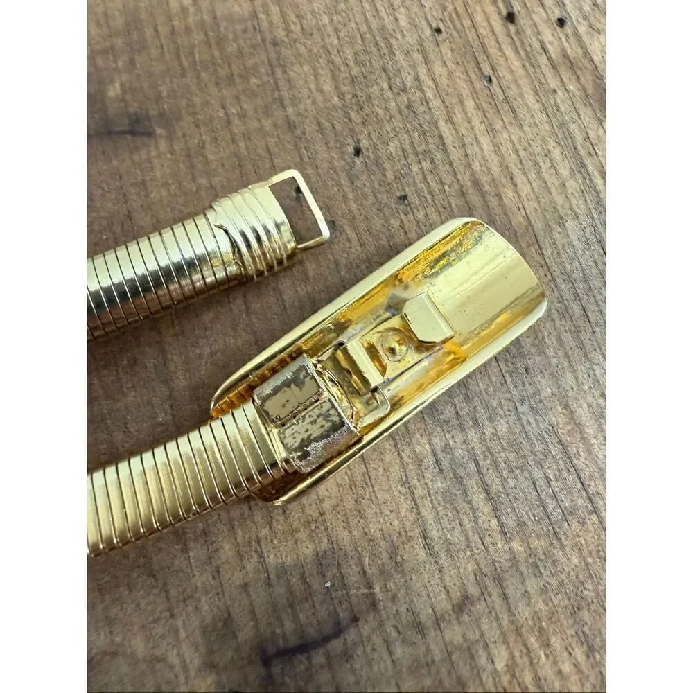 Vintage 80s Gold Tone Stretch Belt Beveled Rectangular Clip Buckle M